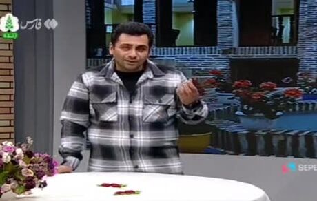 مجری صداوسیما در برنامۀ زنده بیهوش شد