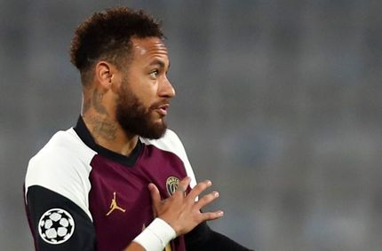 نیمار ۱۶۰ میلیون یورو حقوق می‌گیرد