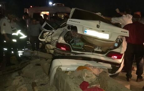 تصادف شدید پژو پارس و سمند، ۹ مصدوم داشت