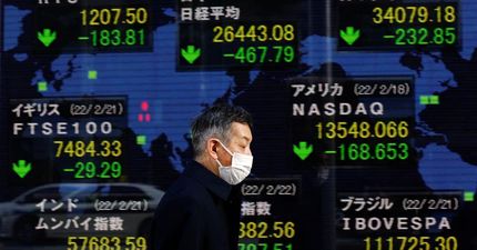 بازارهای جهانی سقوط کردند / افت روبل به پایین ترین ارزشش