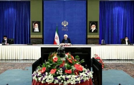 اگر جنگ اقتصادی و کرونا نبود امروز قیمت دلار حدود ۵ هزار تومان بود / در شرایط سخت جنگ اقتصادی و کرونا، بدون درآمد نفت، بدون قطحی و بدون کوپنی شدن کالاها، کشور را اداره کردیم