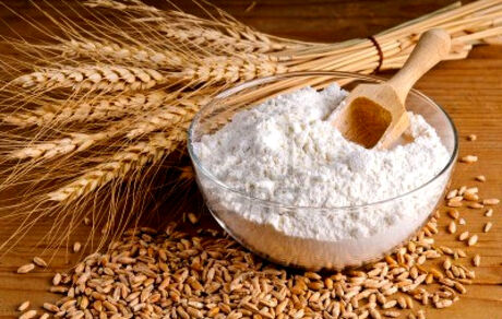 رئیس اتحادیه نانوایان سنتی، گم شدن ۵ هزار تن آرد را تکذیب کرد