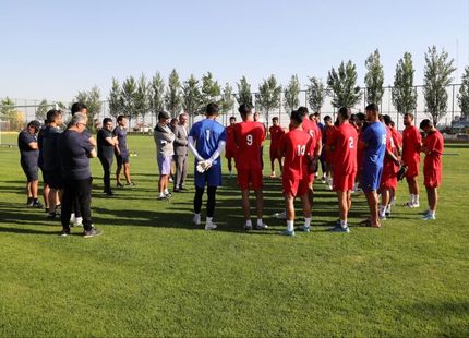 ادامه اعتصاب بازیکنان پیکان در آستانه بازی با پرسپولیس