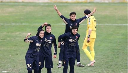 بازی بزرگ لیگ برتر فوتبال بانوان را خاتون بم برد