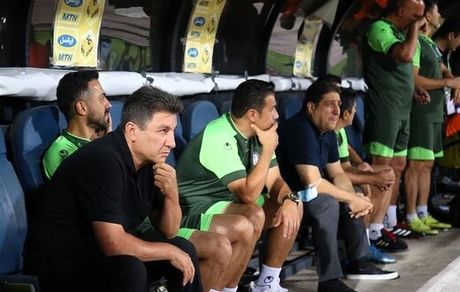 درخواست باشگاه گل‌گهر: قلعه‌نوعی در بازی جام حذفی همچنان سرمربی ما باشد