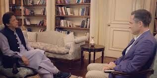نخست‌وزیر پاکستان: ترامپ از من خواست گفت‌وگو با تهران را تسهیل کنم/ او اعتقادی به جنگ ندارد