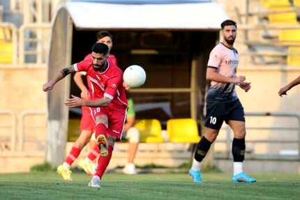 دیدار دوستانه پرسپولیس و نساجی مساوی شد