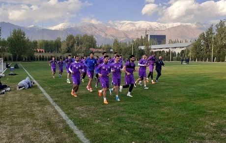 شوخی بازیکنان با دیاباته و حضور بازیگر سینما