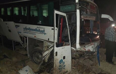 مصدومیت ۴۲ نفر و فوت یک نفر در تصادف اتوبوس و پراید + جزئیات جدید