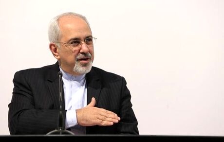 ظریف، تلگرام و واتس‌اپ خود را بست
