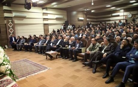 در دیدار فعالین اقتصادی و سرمایه گذاران استان کردستان با رئیس جمهور چه گذشت؟