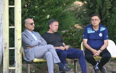 
جلسه فتحی با سرپرست و بازیکنان استقلال
