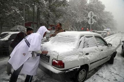 سرهنگ رحمانی: بارش برف و باران در اکثر محورها/ جاده مسدود نداریم