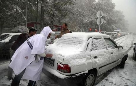 سرهنگ رحمانی: بارش برف و باران در اکثر محورها/ جاده مسدود نداریم