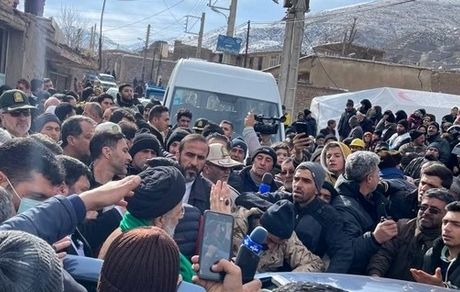 گزارش و پیشنهادات استاندار درباره اعطای تسهیلات به مردم در اولین جلسه دولت بررسی خواهد شد