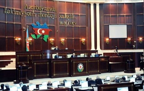 مجلس ملی جمهوری آذربایجان منحل شد