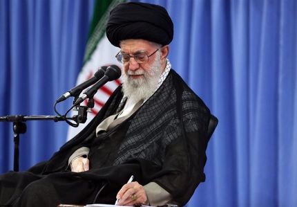 عفو و تخفیف مجازات ۹۴ محکوم تعزیرات حکومتی با موافقت رهبری