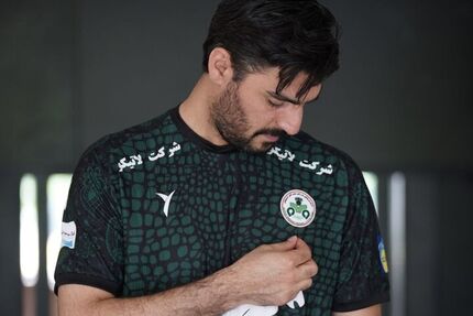 دروازه‌بان ذوب آهن ماندنی شد