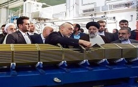 
بازدید رئیس قوه قضاییه از سایت هسته‌ای «UCF»
