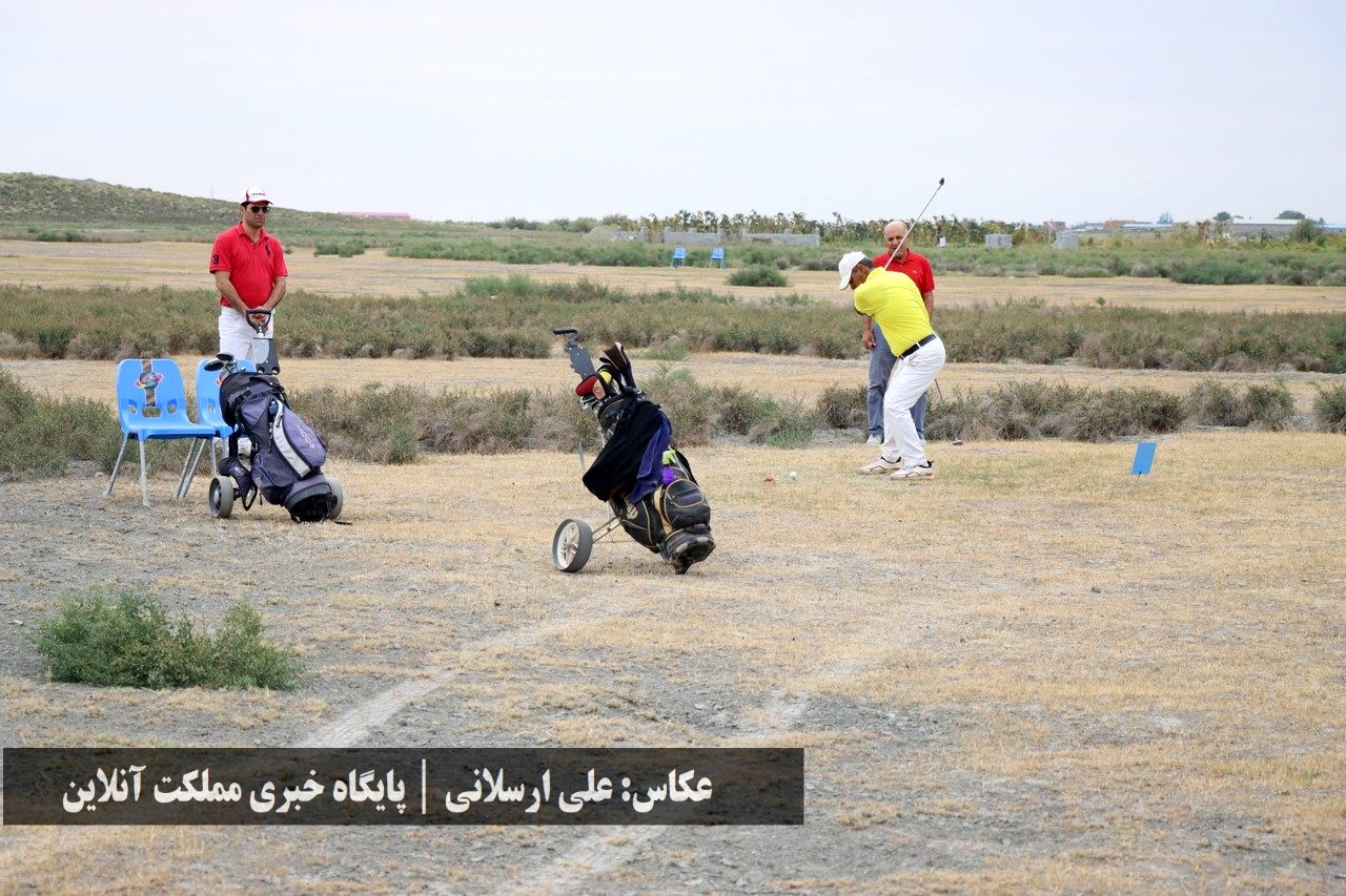 روز نخست جایزه بزرگ گلف