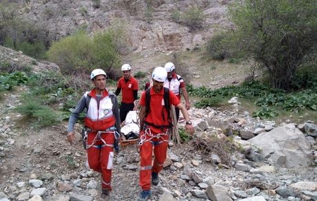 جسد مرد گمشده در ارتفاعات کاشمر پیدا شد
