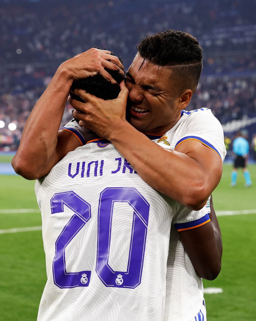 تصاویر اهدای جام قهرمانی لیگ قهرمانان اروپا ۱۲-۲۰۱۱