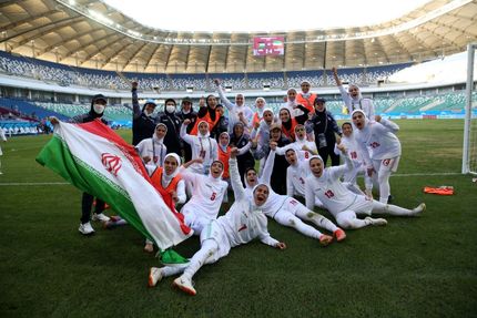 پاتک «خوش‌‌لباس‌ها» به نمایندگان مجلس! / آیا نماینده‌ها تبریک می‌گویند؟