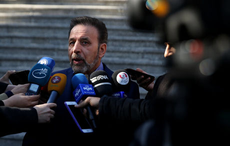 واعظی: نظرات اصلاحی قوای دیگر در طرح فروش نفت مورد توجه قرار می‌گیرد