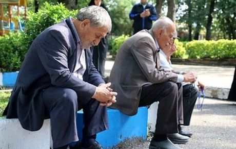 عقب‌افتادگی ۵ ماه گذشته افزایش حقوق بازنشستگان پرداخت می‌شود 