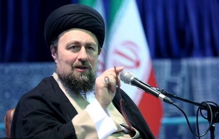 انقلابی بودن به معنای دور ریختن خرد و تخصص نیست