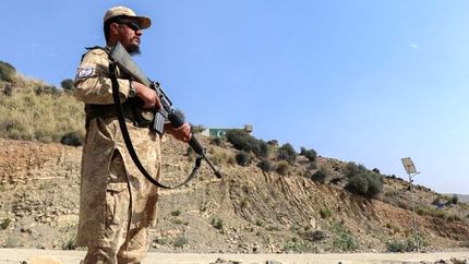 افغانستان، پاکستان را به حمله این کشور به یک کلینیک متهم کرد