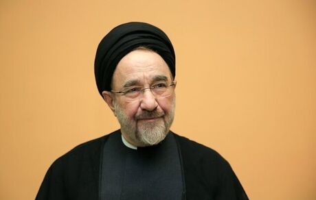 خاتمی: ۸۰ درصد مردم ایران به یک معنی سیاسی نیستند