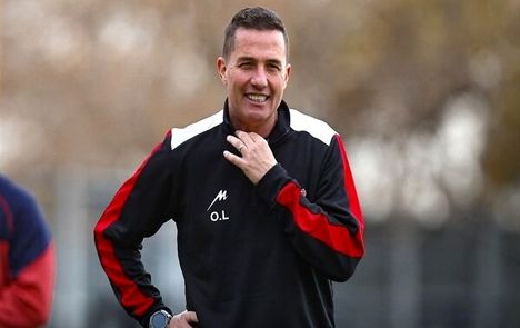 بند تمدید قرارداد اوسمار با پرسپولیس فعال شد