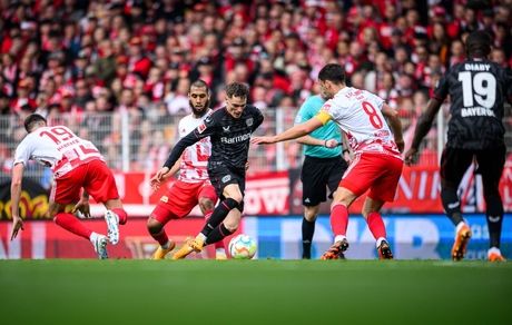 لورکوزن با سردار متوقف شد