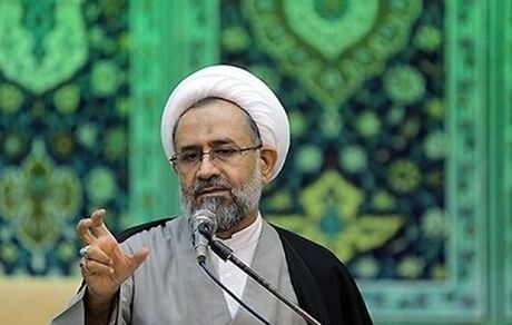 حیدر مصلحی: دانشگاه‌های آمریکا علت فروپاشی استکبار جهانی را «انقلاب اسلامی» می‌دانند