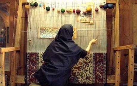 حذف بیمه قالیبافان مشروط به تاییدیه کمیته سه جانبه شد