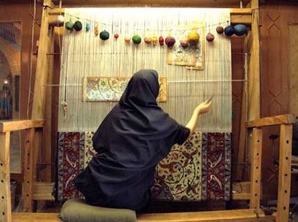 حذف بیمه قالیبافان مشروط به تاییدیه کمیته سه جانبه شد