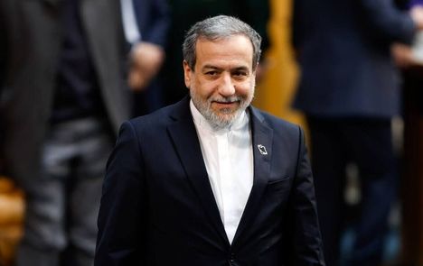 عراقچی: تسلیم مقابل تهدیدها در دستور کار نیست