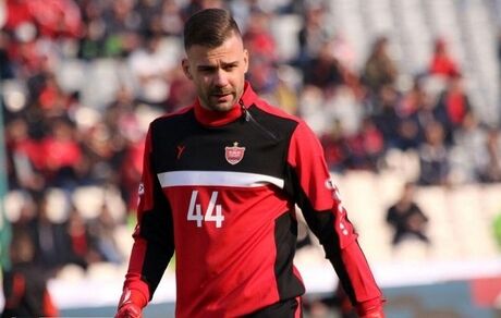 قرارداد ۹٬۴۵۰٬۰۰۰٬۰۰۰ برای دروازه‌بان کروات پرسپولیس