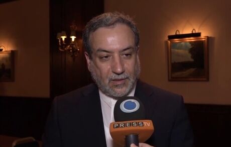 عراقچی: زمان آن است که آمریکا و اروپایی‌ها تصمیمات سخت خود را بگیرند