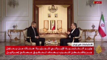 عراقچی: برای همه گزینه‌ها چون جنگ و دیپلماسی آماده‌ایم