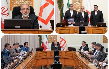 خورسندیان: اجرای اصول حاکمیت شرکتی در بانک بهبود عملکرد و شفافیت مالی را در پی دارد/ تحول دیجیتال باعث تسریع در انجام فرآیندها و ارتقای کسب و کار می شود
