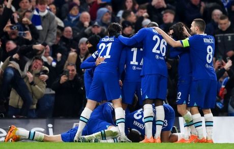لیگ قهرمانان اروپا: چلسی بالاخره در یک بازی سال جدید ۲ گل زد و صعود کرد
