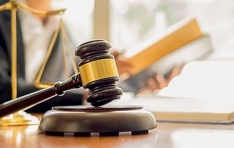 ده ماه زندان برای عامل تهدید به مرگ ۴۲ نماینده پارلمان فرانسه