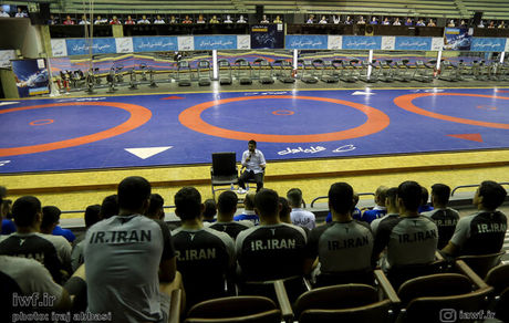 دبیر خطاب به آزادکاران: اگر دنبال چیزی غیر از طلای المپیک هستید کشتی را رها کنید