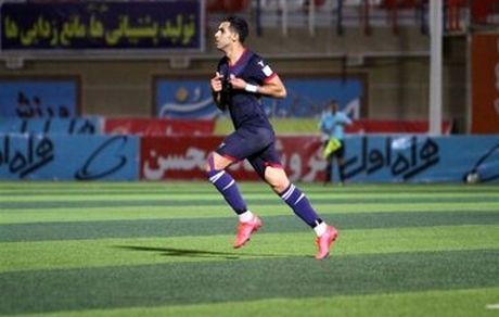 شمس آذر قزوین یک بازیکن جدید دیگر خرید