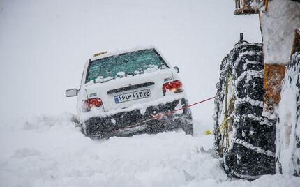  انسداد ۷۰۰ محور روستایی به دلیل برف و سیلاب و بازگشایی ۶۰۰ جاده/۷۰۰ باب راهدارخانه در آماده‌باش