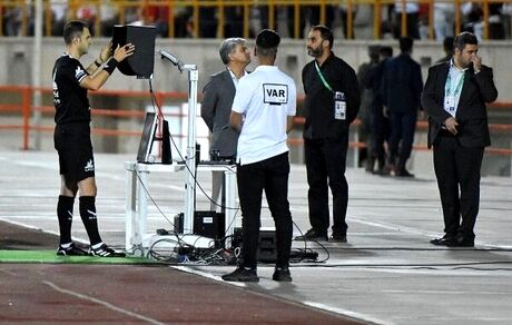 باشگاه نساجی: VAR اسباب بازی است
