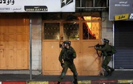 اشغالگران تعطیلی کرانه باختری را تمدید کردند/ لغو ملاقات اسیران با خانواده‌هایشان