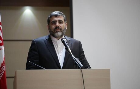 وزیر ارشاد: بخش مهمی از نیاز صنعت نشر را برطرف کرده‌ایم